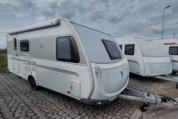 knaus-sudwind550fsk-caravanbacci