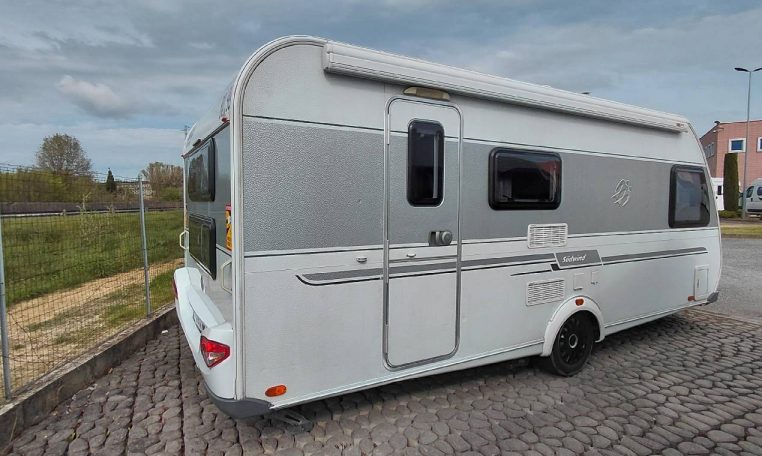 knaus-sudwind550fsk-caravanbacci