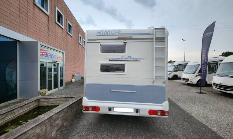 rimor-superbrig680tc-caravanbacci