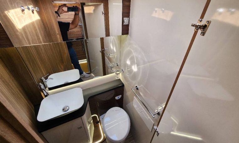 mobilvetta-krosserp86-caravanbacci