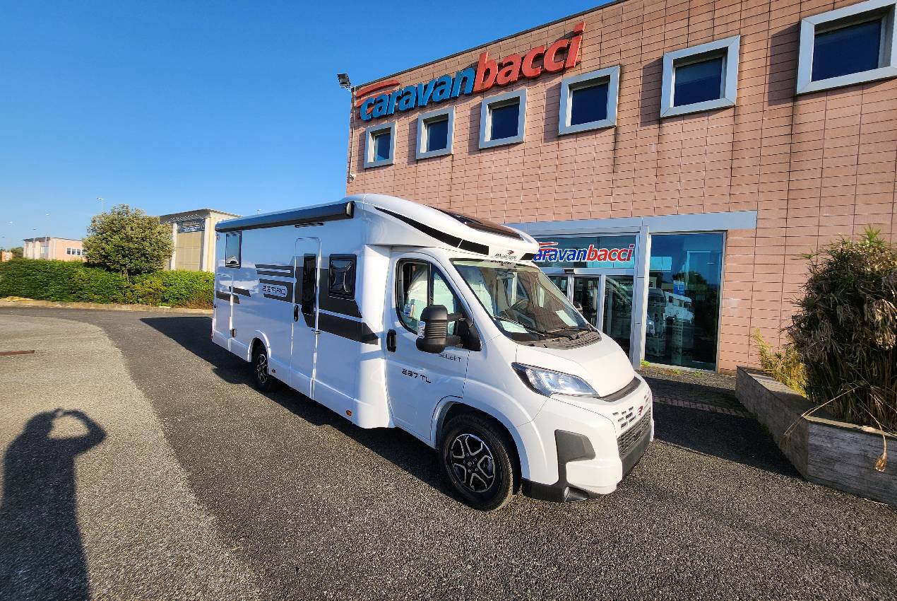 rollerteam-zefiro287tl-caravanbacci