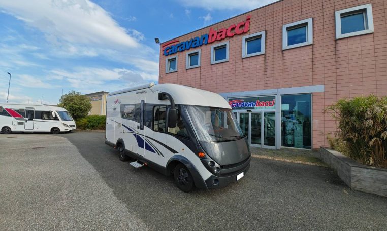 carthago-cline3.8-caravanbacci