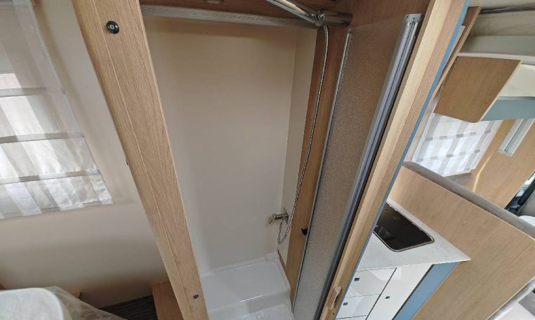 ci-horon65xt-caravanbacci