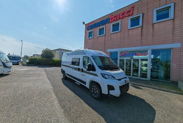 mclouis-menfys3-caravanbacci