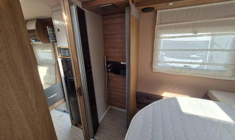 mobilvetta-k-yacht90-caravanbacci