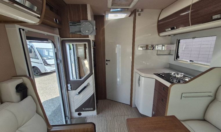 mobilvetta-k-yacht90-caravanbacci
