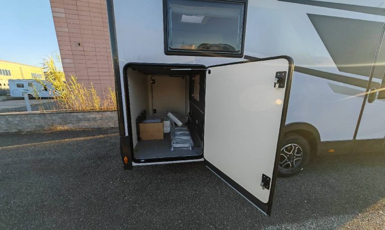 mobilvetta-keai86-caravanbacci