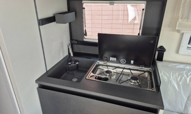 mobilvetta-keap90-caravanbacci