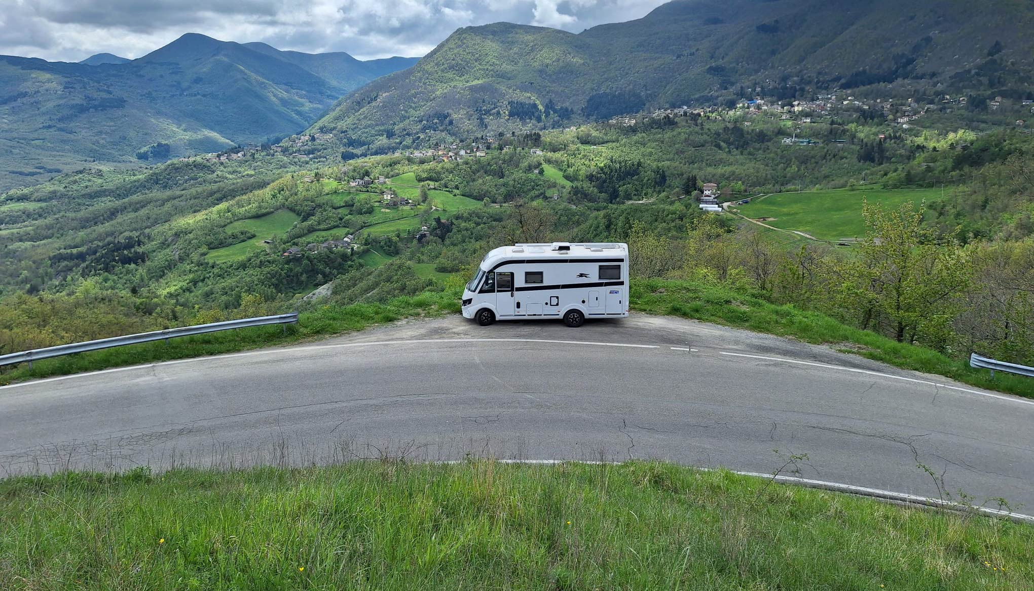 Slide 1 - Caravanbacci