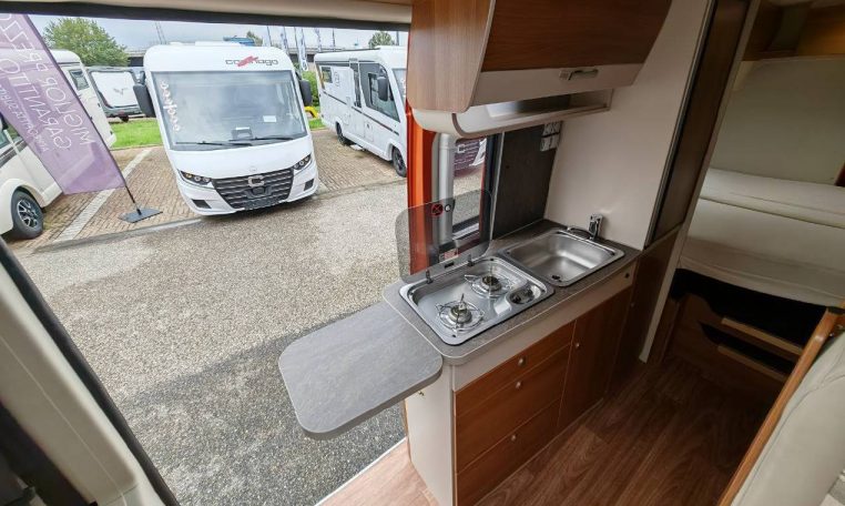 vantourer-sport600-caravanbacci