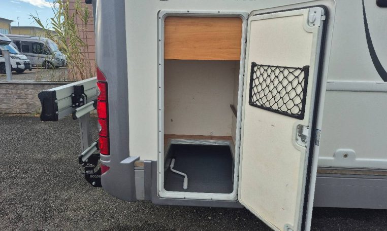 adria-coral670slt-caravanbacci