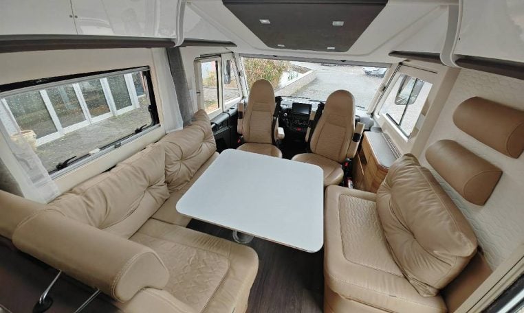 adria-sonic810scsupreme-caravanbacci