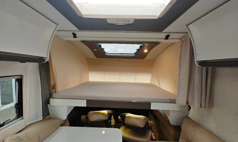 adria-sonic810scsupreme-caravanbacci