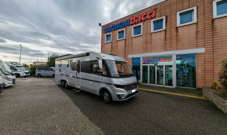 adria-sonic810scsupreme-caravanbacci