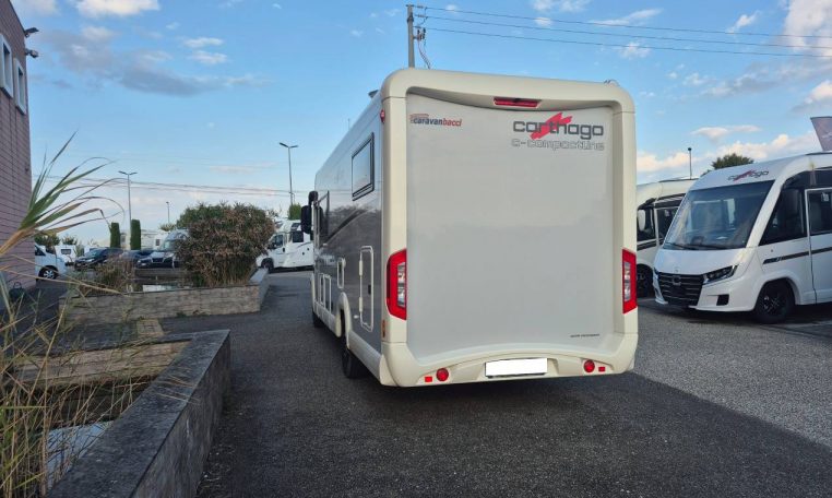 carthago-compact143-caravanbacci