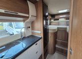 carthago-compact143-caravanbacci