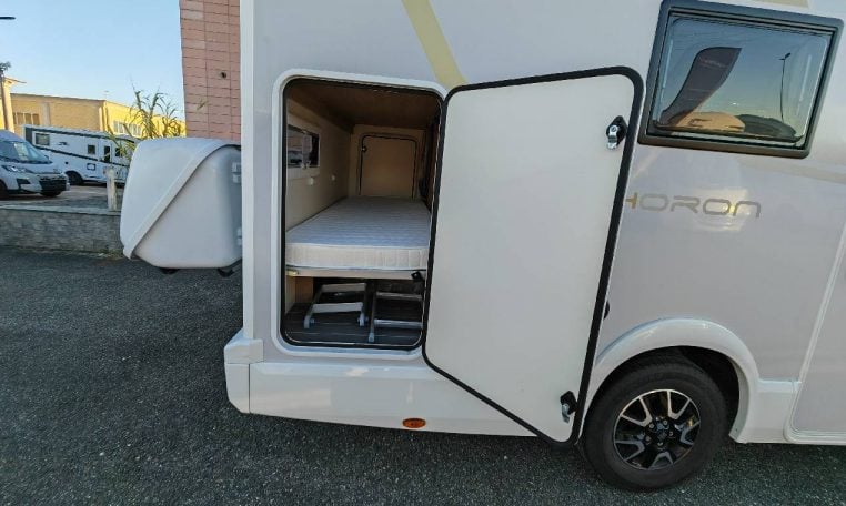 ci-horon77m-caravanbacci