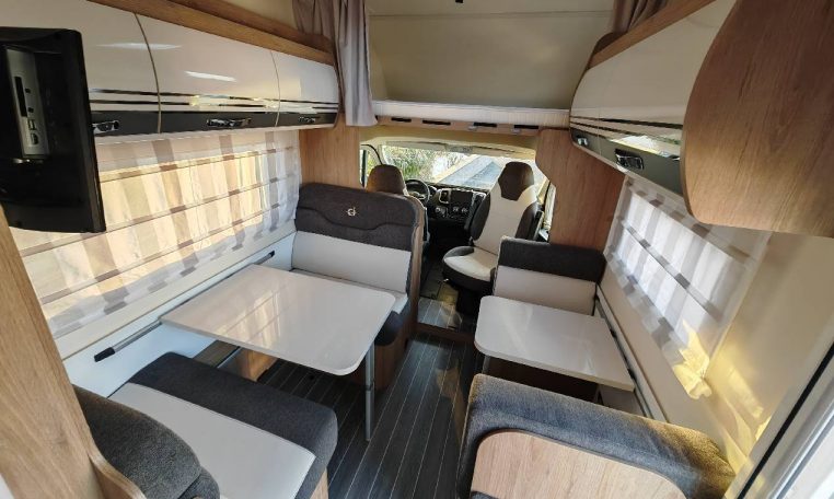 ci-horon77m-caravanbacci