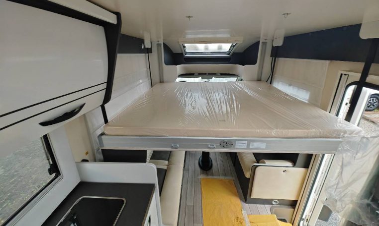 mclouis-mc4321-caravanbacci