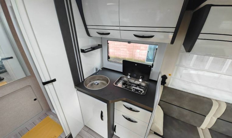 mclouis-mc4321-caravanbacci