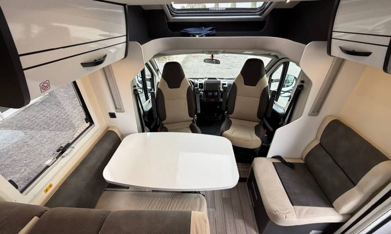 mclouis-mc4373-caravanbacci