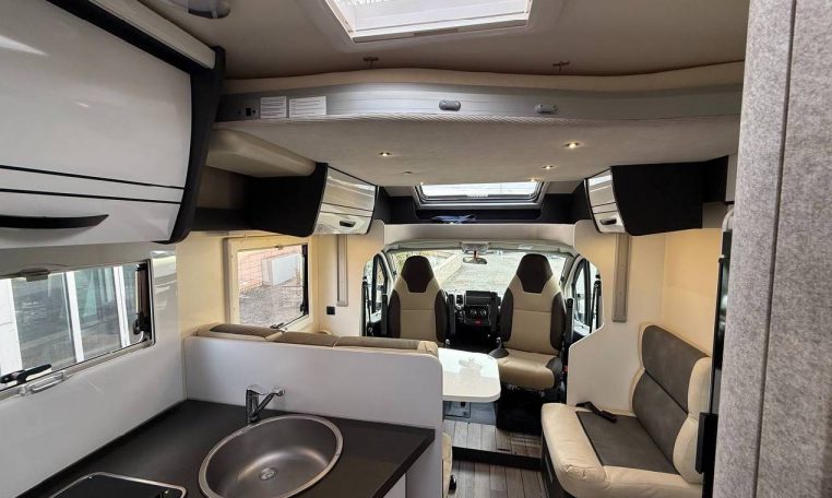 mclouis-mc4373-caravanbacci