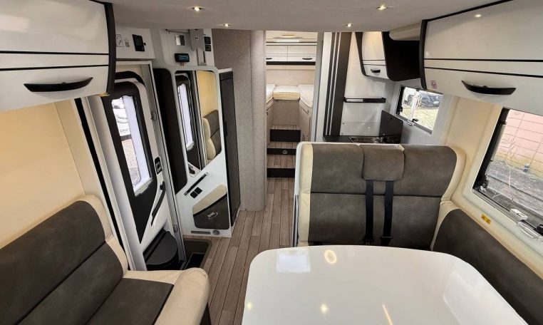 mclouis-mc4373-caravanbacci