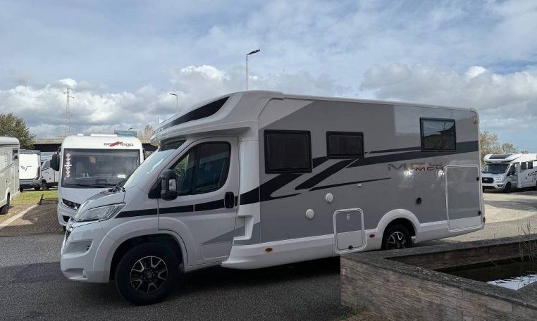 mclouis-mc4373-caravanbacci