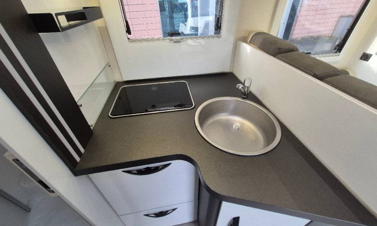 mclouis-mc4379-caravanbacci