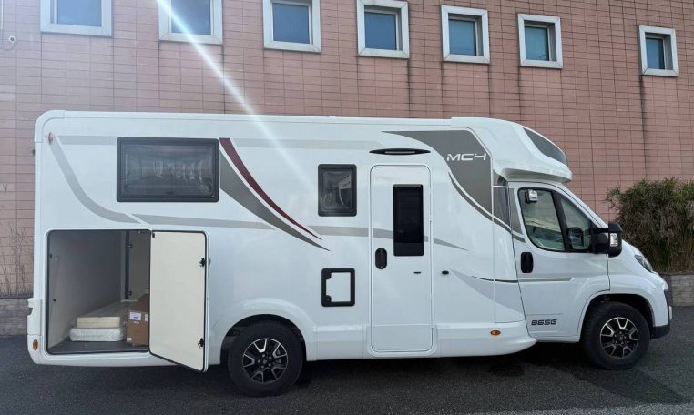 mclouis-mc4865g-caravanbacci