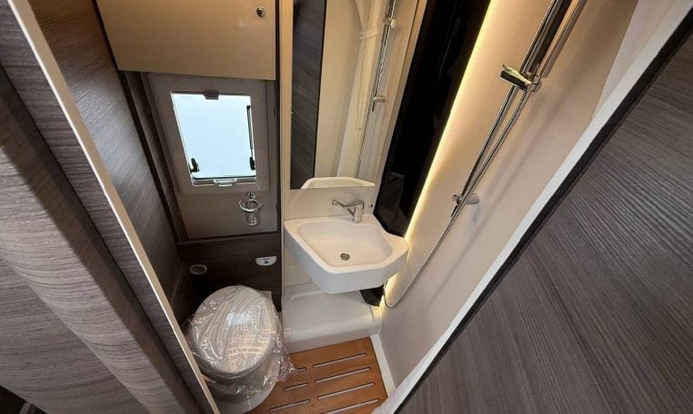 mclouis-mc4865g-caravanbacci