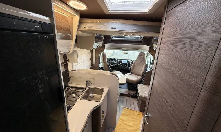 mclouis-mc4865g-caravanbacci