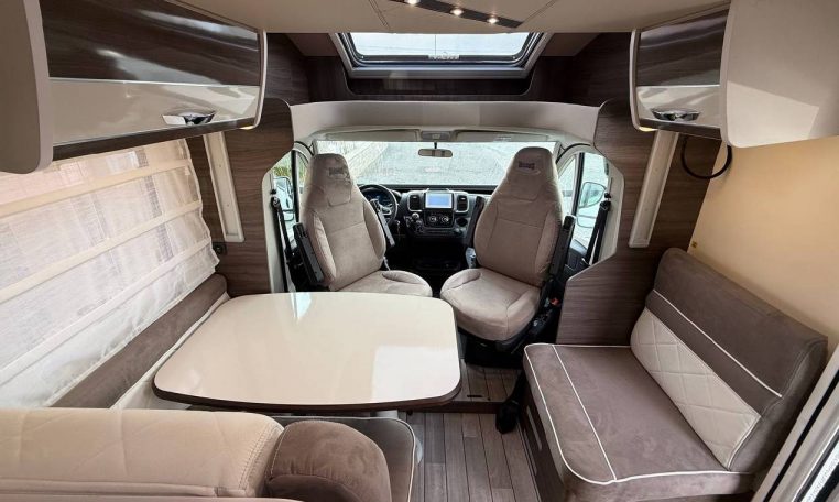 mclouis-mc4865g-caravanbacci