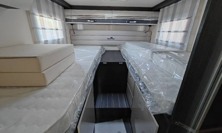 rollerteam-kronos284m-caravanbacci