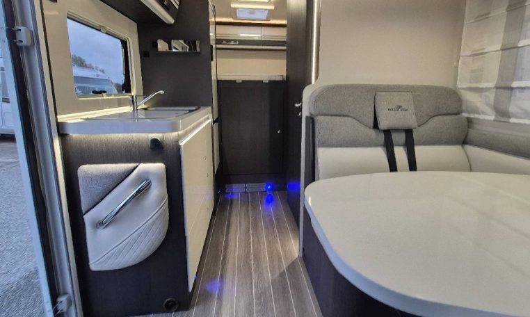 rollerteam-kronos291tl-caravanbacci