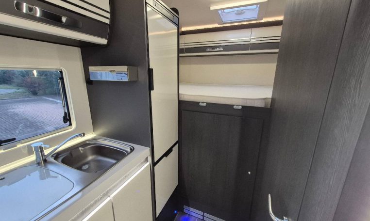 rollerteam-kronos291tl-caravanbacci