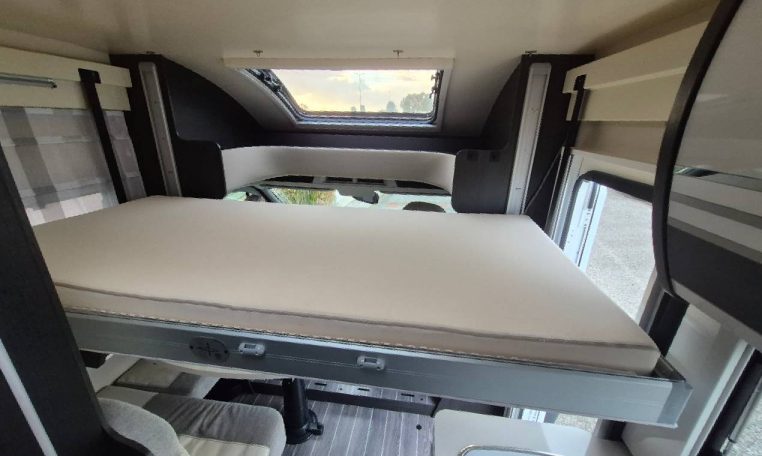 rollerteam-kronos291tl-caravanbacci