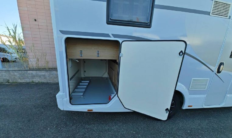 rollerteam-zefiro261tl-caravanbacci