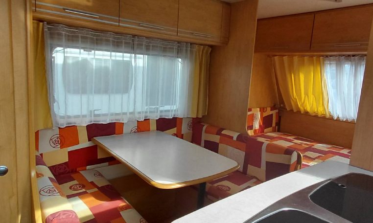 sterckeman-starlett470pe-caravanbacci