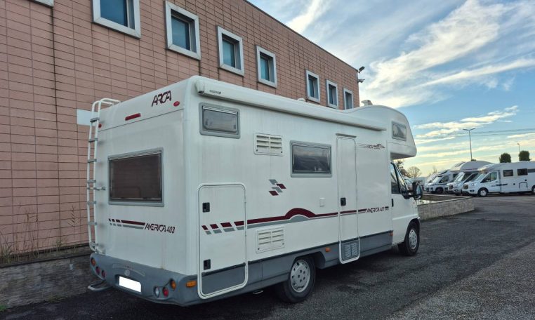 arca-america403-caravanbacci