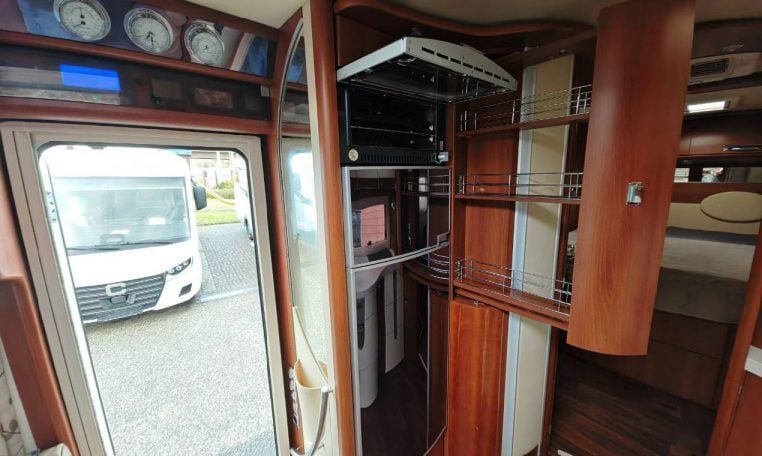 carthago-e-line51qb-caravanbacci