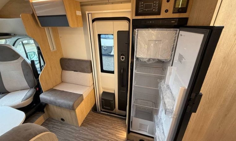 ci-horon84xt-caravanbacci