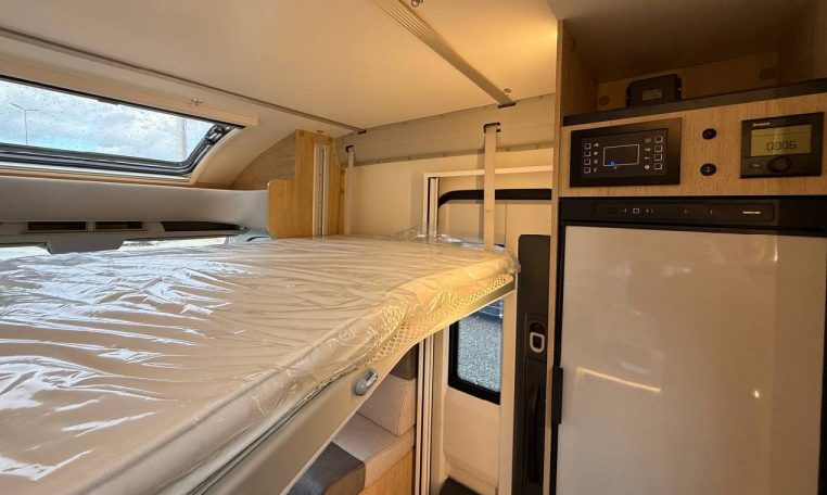 ci-horon84xt-caravanbacci