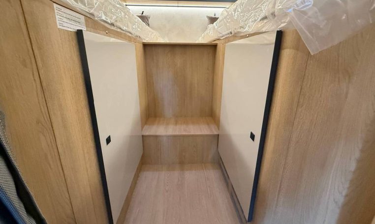 ci-horon84xt-caravanbacci