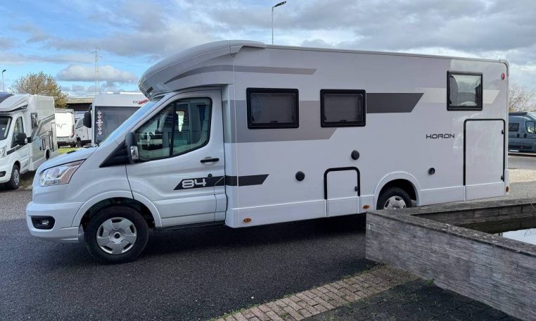 ci-horon84xt-caravanbacci