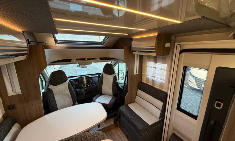 ci-magis85xt-caravanbacci