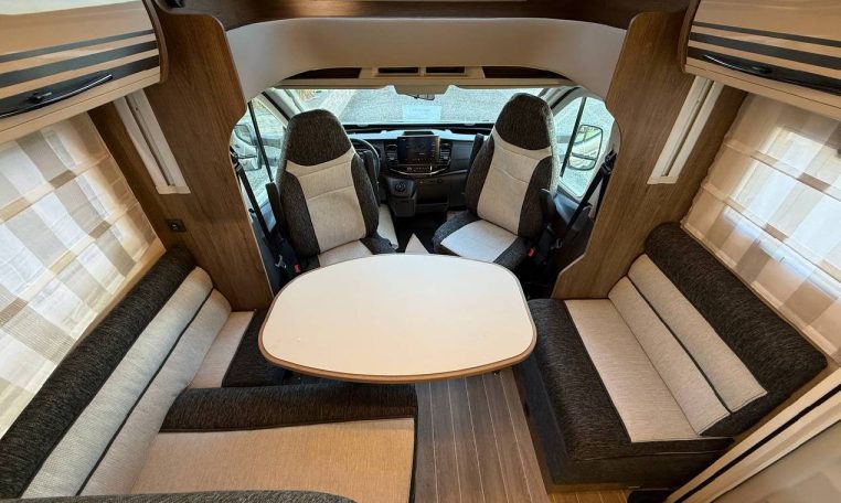 ci-magis85xt-caravanbacci