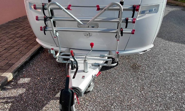 fendt-390fhbiancosel-caravanbacci