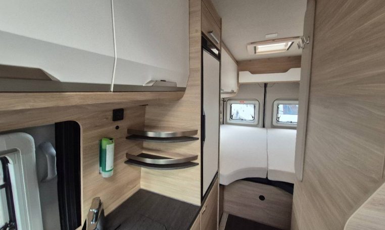 knaus-boxlifepro630-caravanbacci