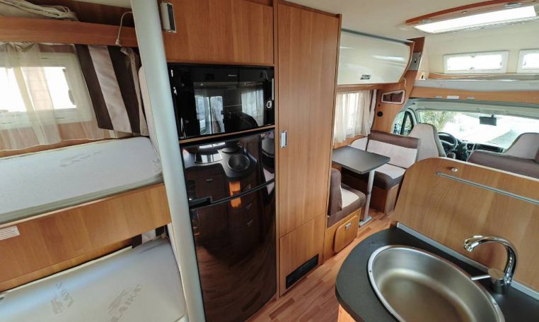 laika-ecovip2classic-caravanbacci